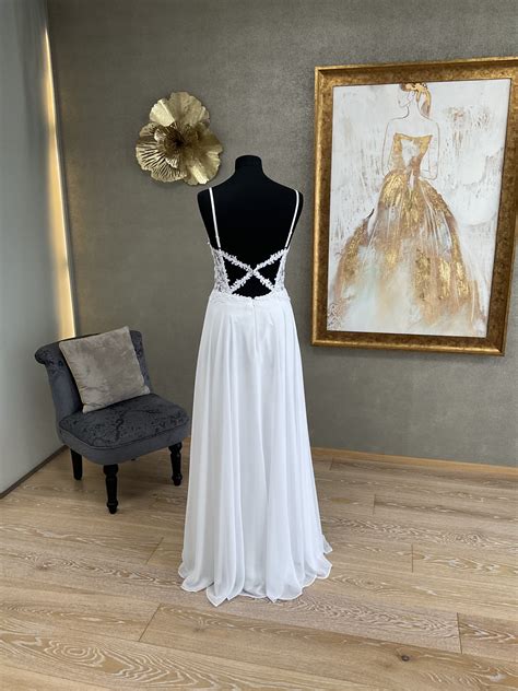 Debütantinnenkleid weiß Neuböck Mode Hochzeit Tracht