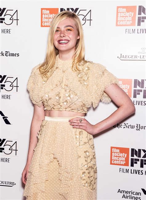 Elle Fanning 20th Century Women Premiere 8oct201