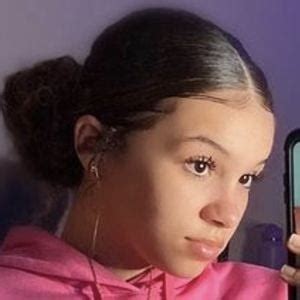 Hot Sexy Aaliyah Wasko Bikini Pics