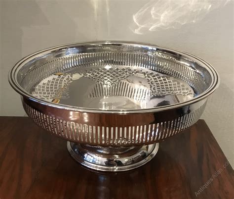 Antiques Atlas Large Solid Silver Fruit Bowl 498 Grams