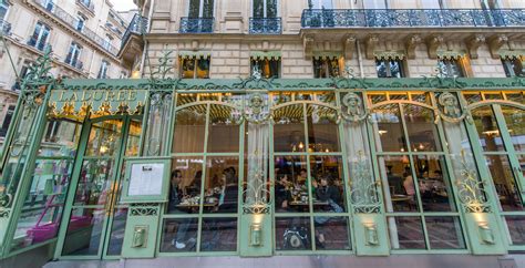 The Best Restaurants on and Around the Champs-Élysées