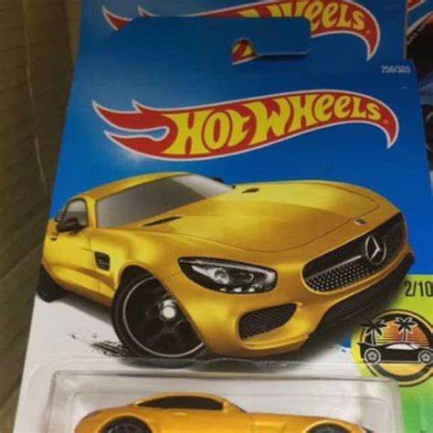 Hot Wheels 15 Mercedes Amg Gt Hobbies Toys Toys Games On Carousell
