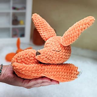 Ravelry Foxy amigurumi pattern by Eva Peñafiel