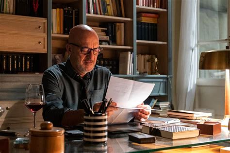 Tutta Colpa Di Freud Trailer Della Serie Tv Con Claudio Bisio