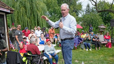 Us Sen Ron Johnson Speaks At The 53rd Annual Chicken Burn In Wauwatosa