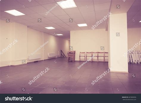 Empty Office Room Interior Stock Photo 687889099 | Shutterstock