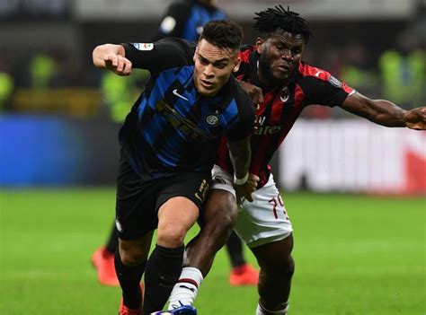 Milan Il Tifoso Vip Tognazzi Kessie La Sua Ira Era Per Suso Ha