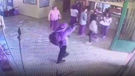 Video Las Estremecedoras Imágenes De La Masacre En La Escuela De