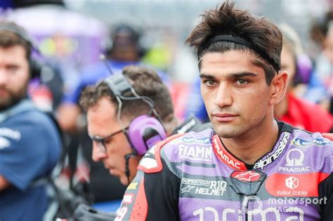 Motogp Japanese Gp Acosta Scores Maiden Pole Martin Th After Crash