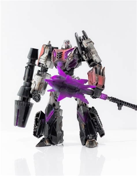 Minor/Repaint: - Studio Series Gamer WFC Megatron | TFW2005 - The 2005 ...