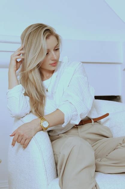 Premium Photo Portrait Of A Cute Beautiful Blonde With A Pretty Face