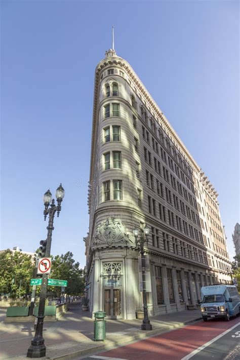 Old Historic Flatiron Building Called Lionel Wilson in Oakland ...