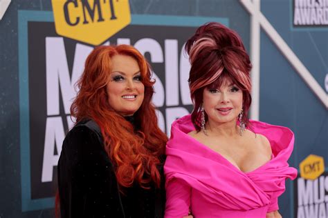 Wynonna Judd Reportedly 'Upset' With Mother Naomi's Will - Parade ...