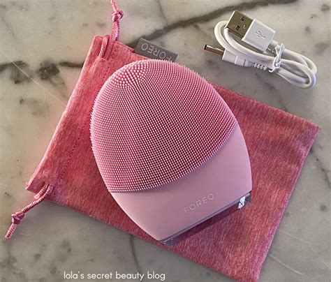 Lola S Secret Beauty Blog FOREO LUNA 3 FOR NORMAL SKIN REVIEW