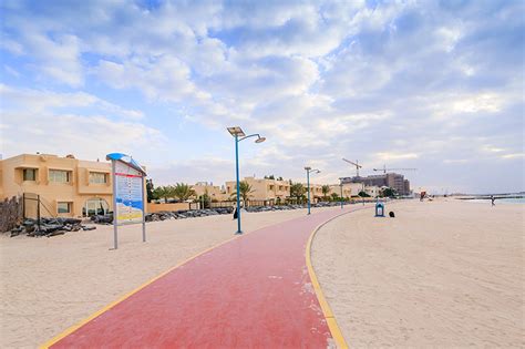 9 of the best free beaches in Dubai - http://audreysegal.com/