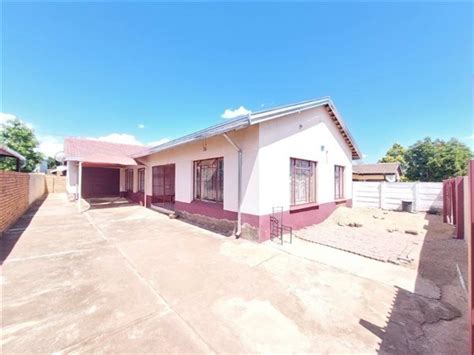 4 Bed House For Sale In Lebowakgomo T4482052 Private Property