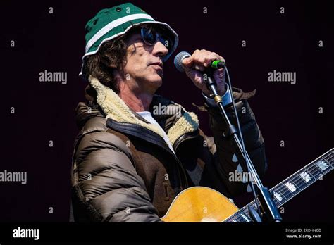 Sheffield Reino Unido De Julio De Richard Ashcroft Toca El