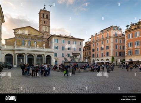 Our Lady Of Trastevere Hi Res Stock Photography And Images Alamy