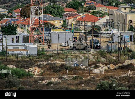 Tulkarm Palestina De Octubre Miembros Del Ej Rcito Y La Polic A