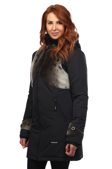 Manteau D Hiver Pour Femme Hybride Anouk Fourrure De Loup Marin Naturel Et Nylon Bilodeau