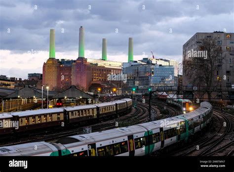 Londres Reino Unido De Diciembre De Un Tren Brit Nico