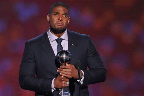 Michael Sam Nfl : Michael Sam falling off NFL draft boards - Elton Wheyed