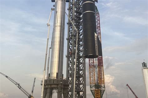 Spacex Briefly Puts Together Largest Rocket In History At Texas Base