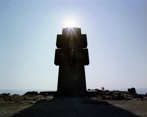 Monument Aux Bretons De La France Libre Pointe De Pen Hir Flickr