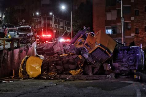 Balance Del Accidente De Una Volqueta En La Circunvalar De Bogotá Seis Heridos Y Dos Personas