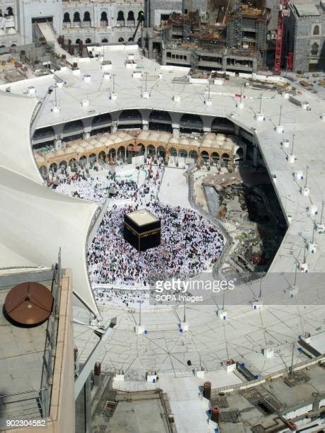 1,138 Mecca Aerial Stock Photos, High-Res Pictures, and Images - Getty ...