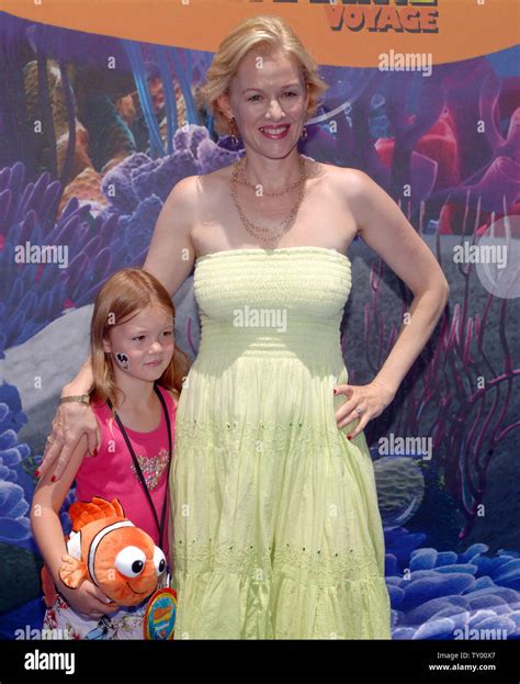 Actress Penelope Ann Miller arrives with her daughter Eloisa May for ...