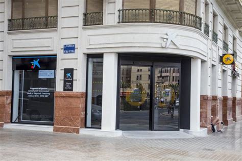 CaixaBank Inaugura Su Nueva Oficina En Elche Y Alcanza Las Cuatro