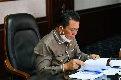 Gubernur Kepri Simak Presentasi Energi Baru Terbarukan Untuk Utamakan