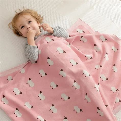 Slpjzlw Boys And Girls Cute Little Sheep Blanket Baby Windproof Quilt