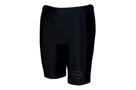 Best triathlon shorts for men and women | 220 Triathlon