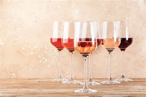 What Is the Best White Zinfandel? - Recipes.net