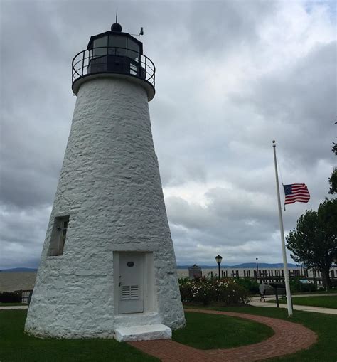 Chesapeake Bay Lighthouses • The Bay Guide