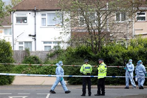 Muere Un Niño De 14 Años En Un Ataque Con Espada En Londres Barrons