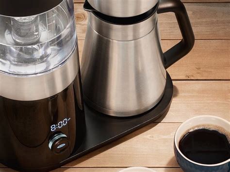 The OXO 9-Cup Coffee Maker Uses Pour-Over Techniques