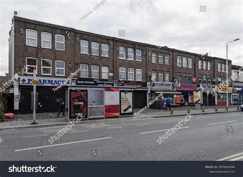 Barking London Uk October 24 2021 Stock Photo 2070816446 | Shutterstock