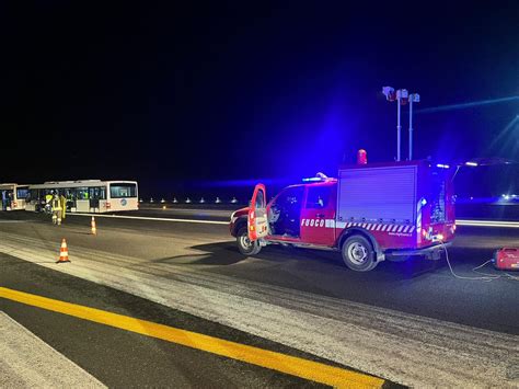 Incidente Aereo Simulazione All Aeroporto Di Catania Foto Qds