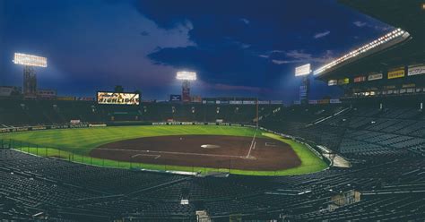 Hanshin Koshien Stadium | Case Study | Malaysia | Panasonic Lighting