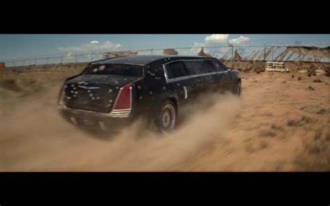 Chrysler E8 Car (Limo) - Logan (2017)