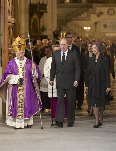 Vid O Le Roi Juan Carlos Et Le Reine Sofia D Espagne Sortant Apr S