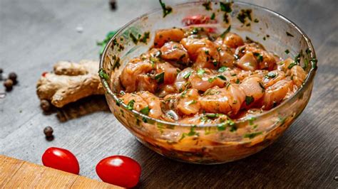 guide  marinating running   kitchen