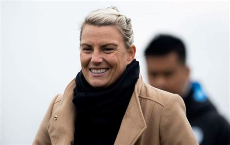 Chelsea Women Appoint Tanya Oxtoby As Assistant Coach Shekicks