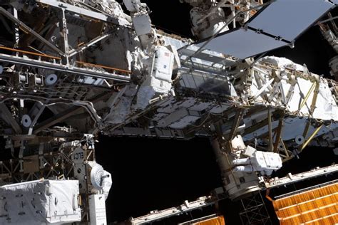 Space Station Life Post Spacewalk Recovery And Innovative Research As