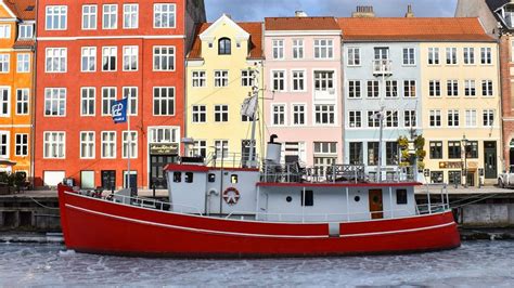 College offers new study abroad program in Denmark to incoming first ...