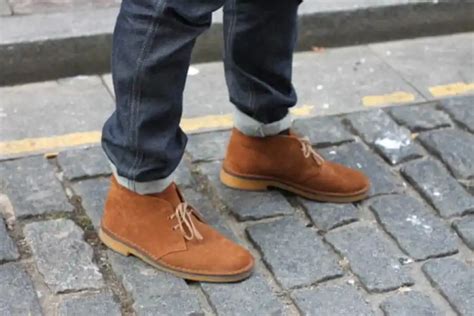 How To Wear Chukka Boots With A Suit - DapperClan