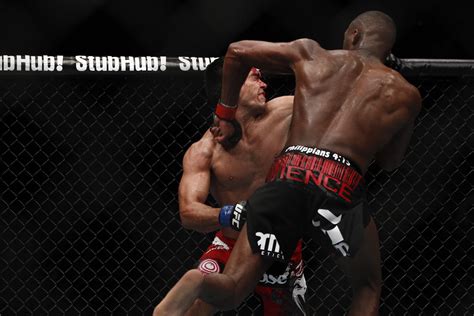 Jon Jones Chokes Out Lyoto Machida At UFC 140 MMA Fighting